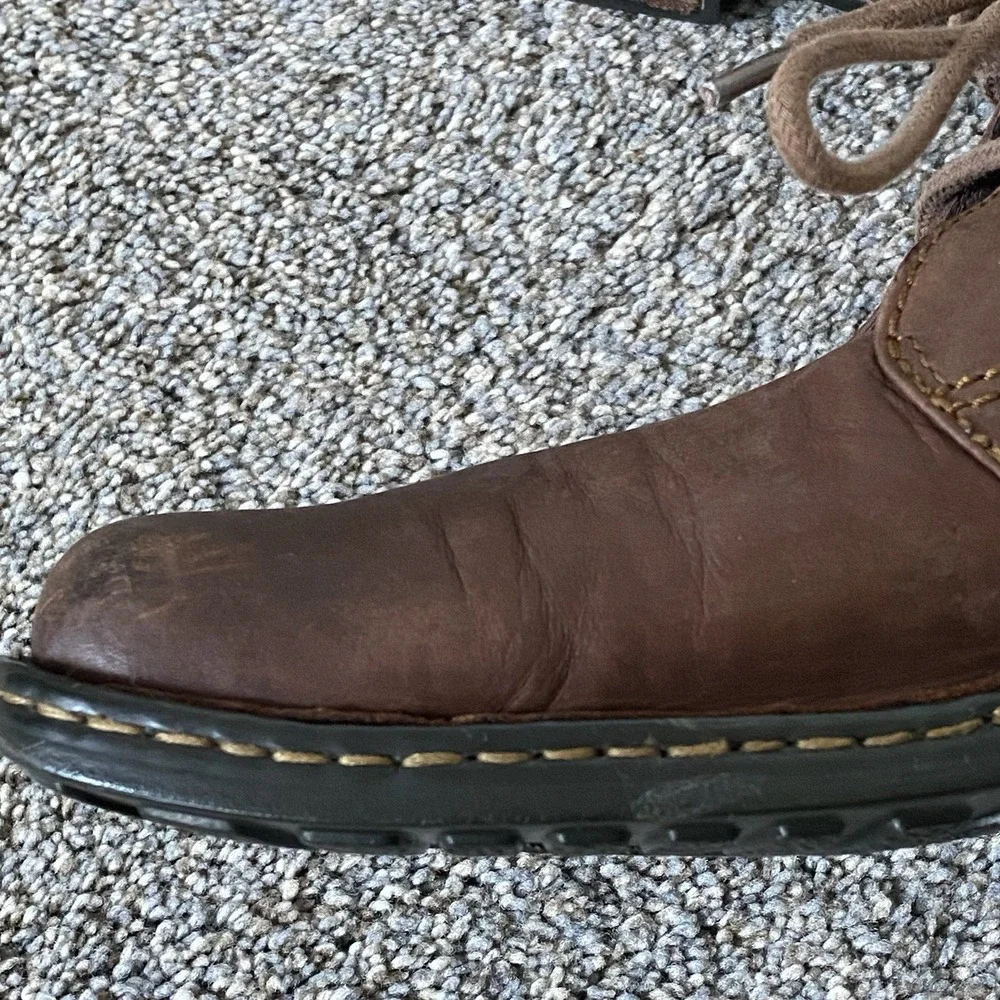 Born Chukka Boots Men 10.5 M/W EU 44.5 Brown Leather Lace Up Distressed Casual